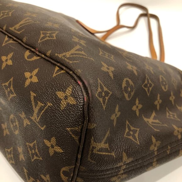 Louis Vuitton Monogram Neverfull MM sku# 85760 (well used, odor) - Picture 6 of 14